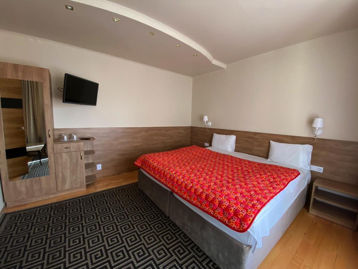 Olena Resort Briukhovychi Dış mekan fotoğraf