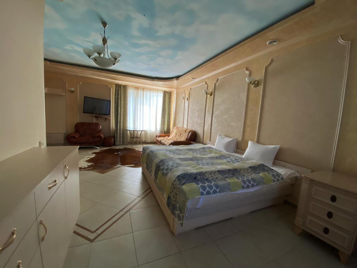 Olena Resort Briukhovychi Dış mekan fotoğraf