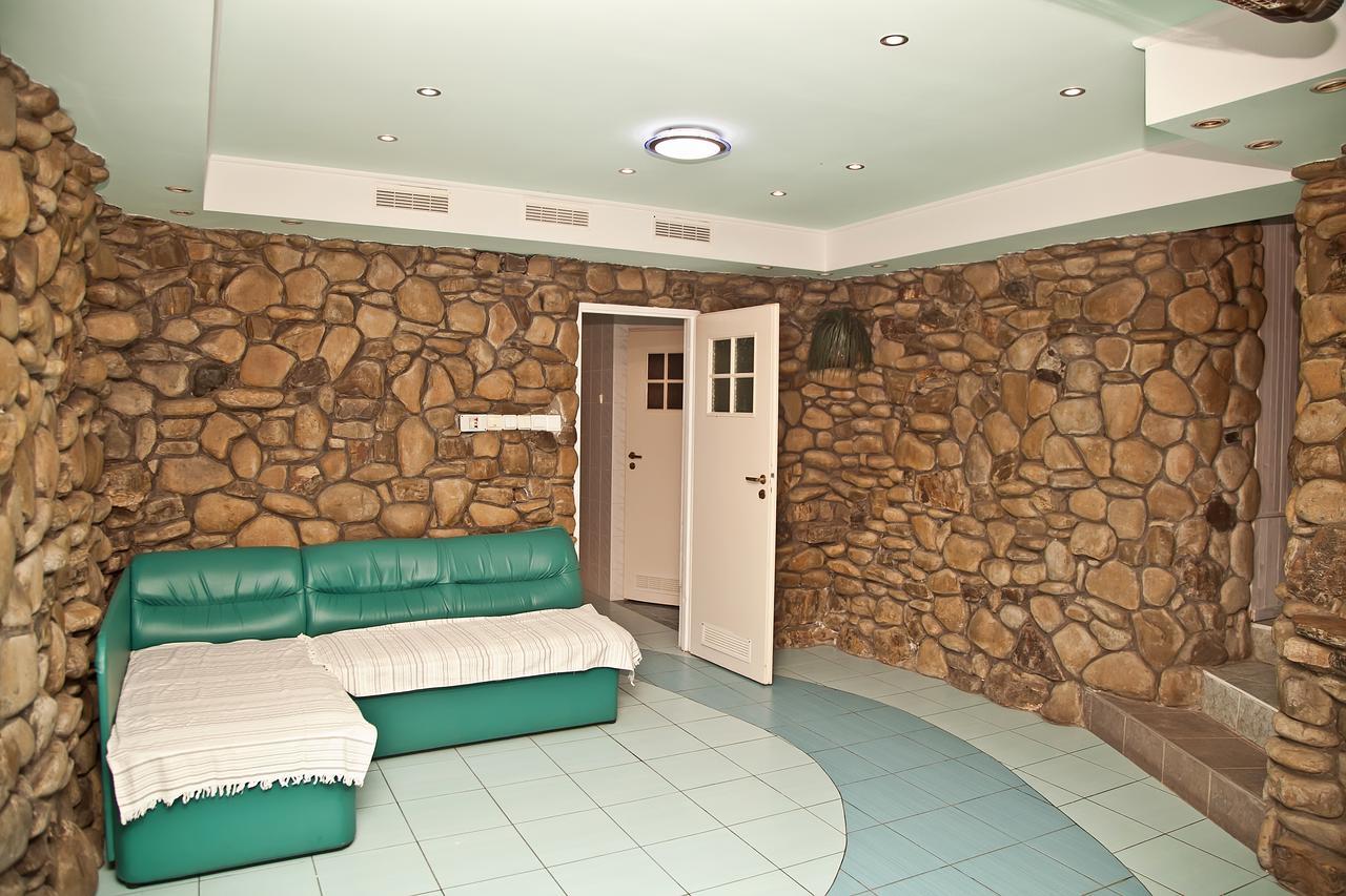 Olena Resort Briukhovychi Dış mekan fotoğraf